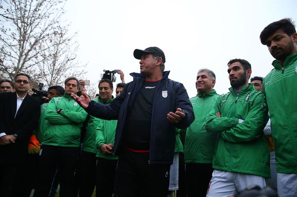 بازدید مسئولان ورزش کشور از تمرین تیم ملی فوتبال امید 13