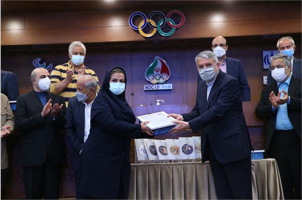 مراسم رونمایی از دستاوردهای تاریخ شفاهی ورزش ایران 50