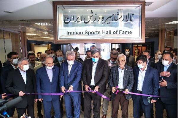 با حضور وزیر ورزش،وزیرمیراث فرهنگی،شهردارتهران،رییس کمیته ملی المپیک،رییس کمیته ملی پارالمپیک؛ از تندیس 6 قهرمان المپیکی و پارالمپیکی رونمایی شد