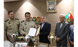 مراسم اهدا مدال و کاپ افتخارآفرینان ورزش کشور به موزه المپیک و پارالمپیک-. 9