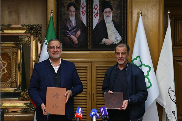 امضای تفاهم نامه همکاری با شهرداری تهران 14