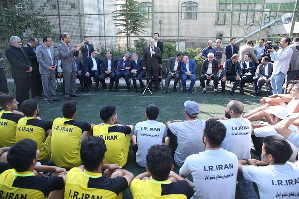 بازدید مسئولان ورزش کشور از تیم های ملی ناشنوایان 10
