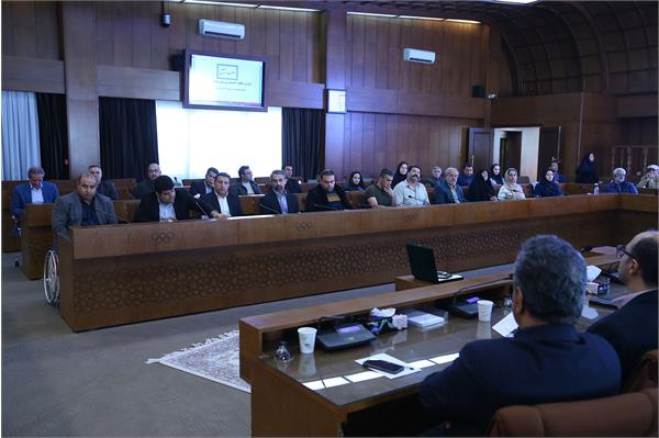 آیین تقدیر از قهرمانان و فعالان عرصه ورزش و محیط زیست 26