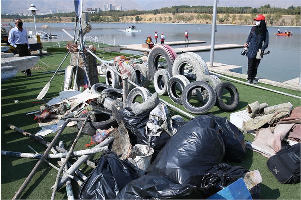 مراسم پاکسازی دریاچه آزادی 2