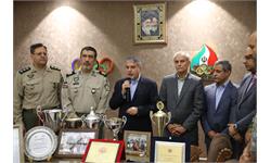 مراسم اهدا مدال و کاپ افتخارآفرینان ورزش کشور به موزه المپیک و پارالمپیک-. 7