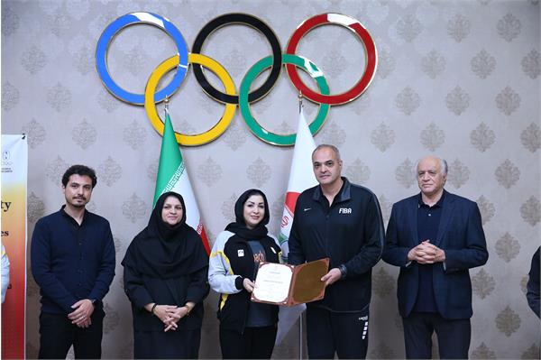 مراسم اختتامیه دوره همبستگی بسکتبال 11