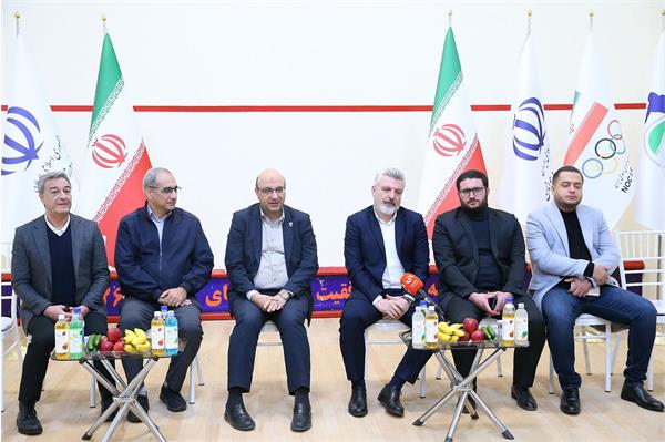 بازدید دبیرکل کمیته ملی المپیک از اردو اسکواش 17