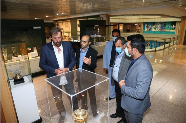 دیدار با سرمربی تیم ملی هندبال 12