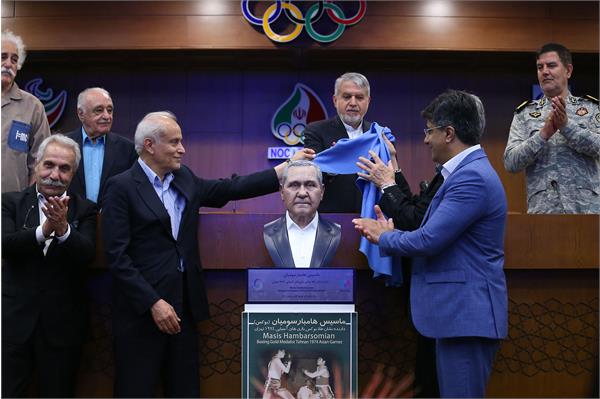 مراسم رونمایی از سردیس ماسیس هامبارسومیان 36