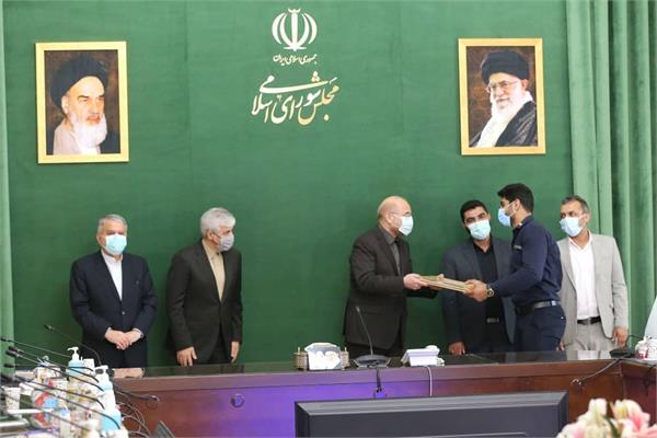 رئیس مجلس در حضور وزیر ورزش و رئیس کمیته ملی المپیک از مدال آوران المپیک توکیو تقدیر کرد