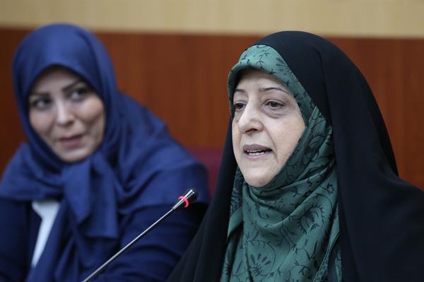 مراسم افتتاحیه دوره سولیداریتی ویژه دانش آموزان با حضور خانم ابتکار  29