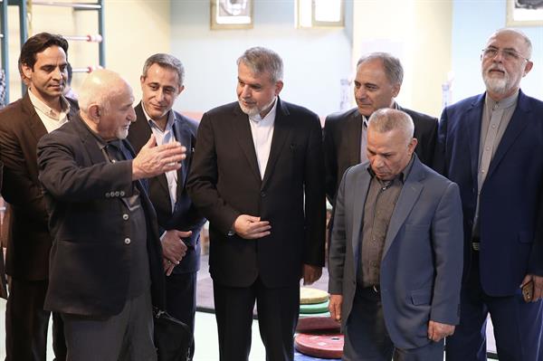 بازدید مسئولین کمیته ملی المپیک از فدراسیون های ورزشی 49