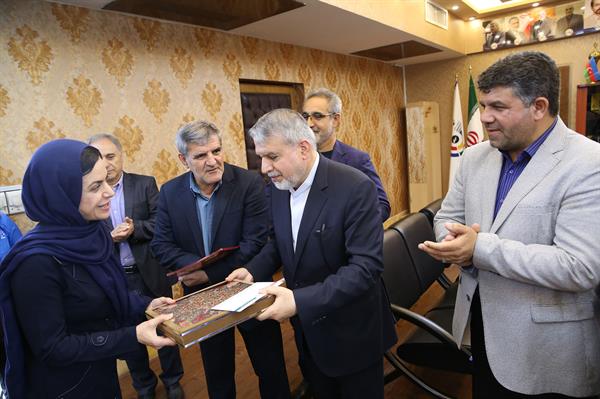 بازدید مسئولین کمیته ملی المپیک از فدراسیون های ورزشی 44