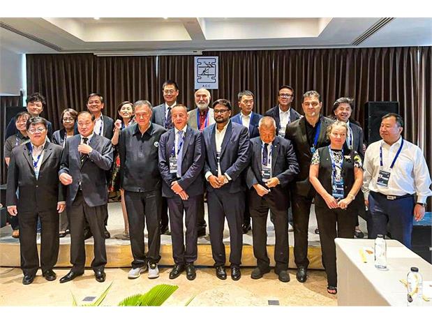 اعتماد دوباره آسیا به مدیریت ایرانی؛سهرابیان مدیر هدایت رویدادهای قایقرانی دو دوره پیاپي بازی‌های آسیایی