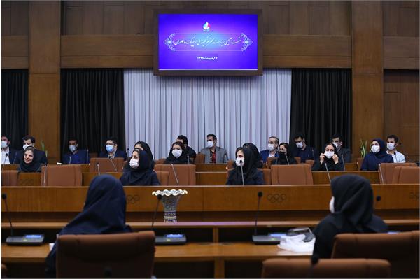 نشست صمیمی ریاست کمیته ملی المپیک با همکاران 8