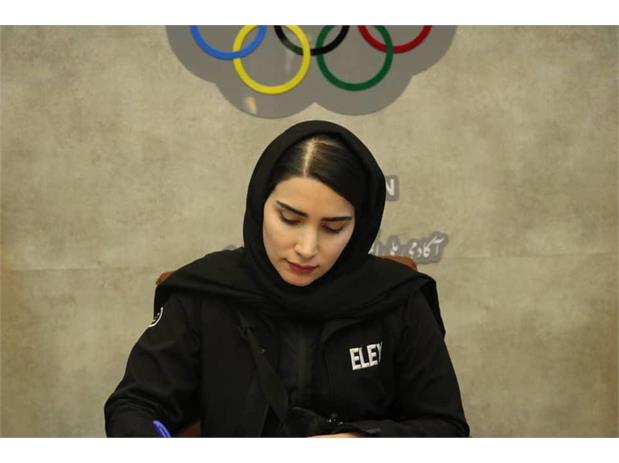 سومین دوره انتخابات کمیسیون ورزشکاران،هانیه رستمیان:دیگر سازمانها و نهادها هم کمک کنند