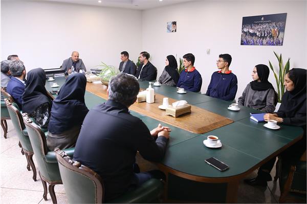 دیدار مسئولان فدراسیون اسکی و انجمن هاکی روی یخ با دبیر کل کمیته ملی المپیک 7