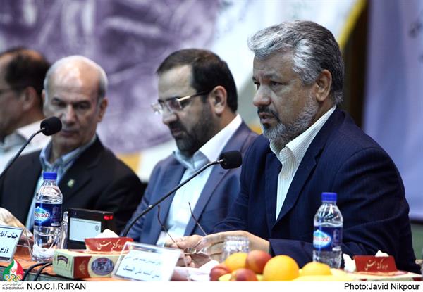 وزیر ورزش و رییس کمیته ملی المپیک ایران وارد شهر لندن شدند