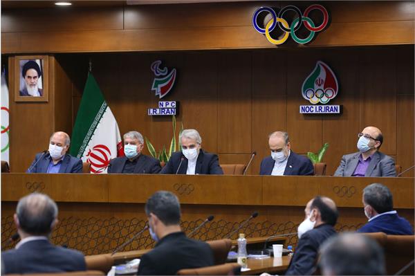 نشست صمیمانه دکتر نوبخت با مسئولین ورزش کشور 39