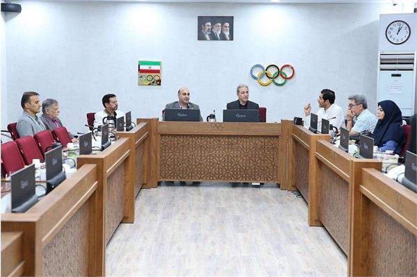پیگیری اجرا و عملیاتی شدن مصوبات 1404و تدوین برنامه‌های جدید سال 1405 در شانزدهمین نشست کمیسیون روانشناسی