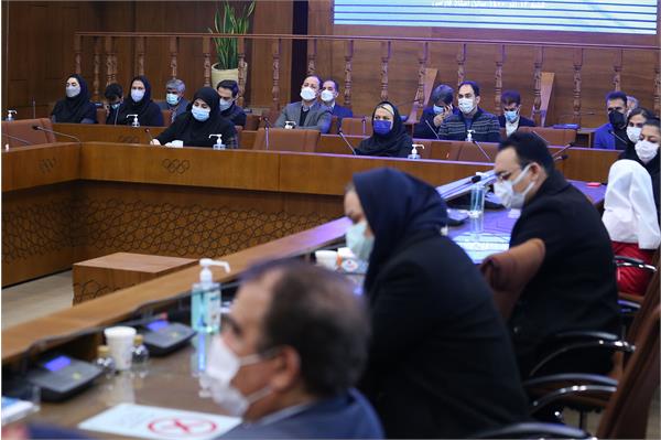 نشست صمیمی ریاست کمیته المپیک با پرسنل کمیته 4