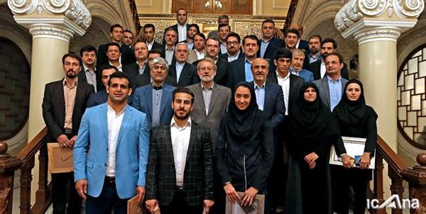 دکتر لاریجانی در مراسم تجلیل از مدال‌آوران بازی‌های المپیک ۲۰۱۶ ریو اظهارکرد:ره‌آورد سفر کاروان المپیک ایران خوب بود