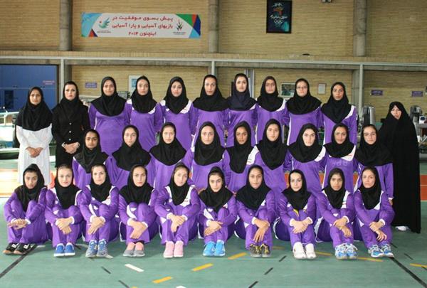 با حضور در آکادمی ملی المپیک روی داد ؛ تست آمادگی جسمانی از بانوان هندبالیست