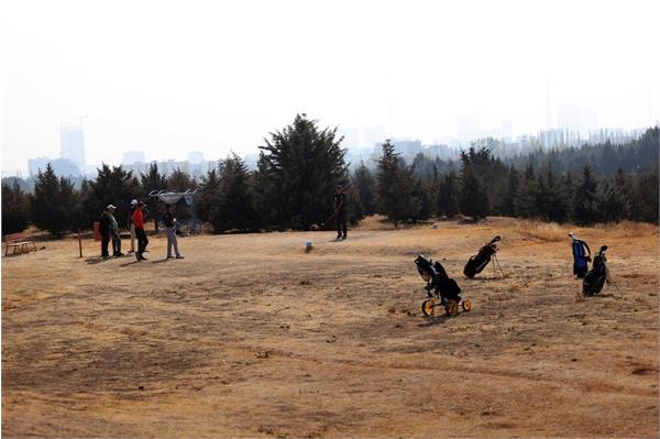آغاز دور برگشت سوپر لیگ گلف با جدال حساس میان‌جدولی‌ها