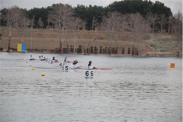 مرحله اول لیگ برتر آبهای آرام-دریاچه آزادی؛مسابقات دونفره ۲۰۰ متر برگزار شد
