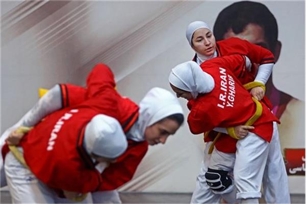 سالن کشتی توفیق جهانبخت تهران میزبان اردوی آلیش بانوان