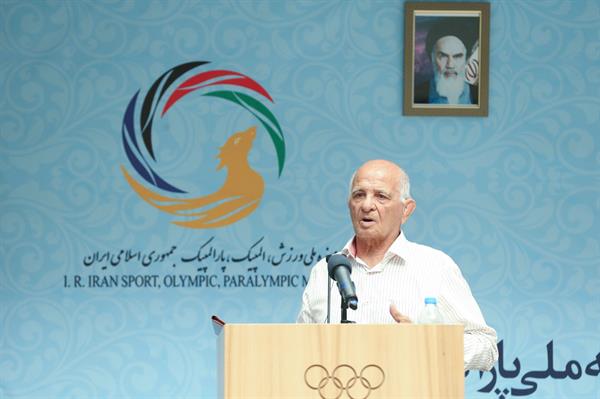 نشست صمیمی پبشکسوتان ورزشی کشور با آیت الله سید حسن خمینی،مسوولان وزارت ورزش و جوانان و کمیته ملی المپیک و پارالمپیک 47