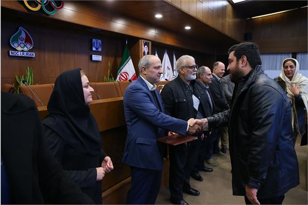 مراسم اختتامیه دوره سولیداریتی واترپولو 11