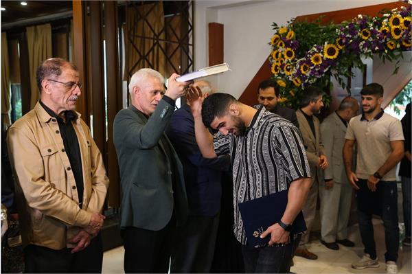 مراسم بدرقه کاروان ورزشی اعزامی به بازی های المپیک پاریس و امضا تفاهم نامه ورزشی با آستان قدس رضوی 57