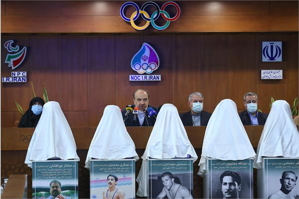 مراسم رونمایی از تندیس قهرمانان ورزش کشور 17