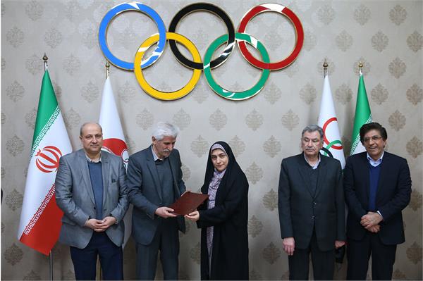 جلسه کمیسیون آموزش و مدیریت 35