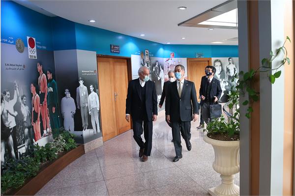 دیدار ریاست کمیته ملی المپیک با سفیر ژاپن در ایران 7