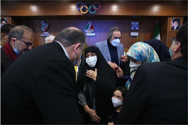 مراسم نکوداشت خانم طاهره طاهریان 38