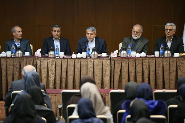 نشست ماهیانه مسوولان کمیته ملی المپیک با کارمندان کمیته ملی المپیک 4