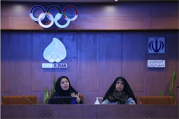 جلسه مدیریت رهبری زنان 12