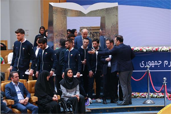 مراسم بدرقه کاروان ورزشی اعزامی به بازی های آسیایی و تقدیر از قهرمانان کشور 15