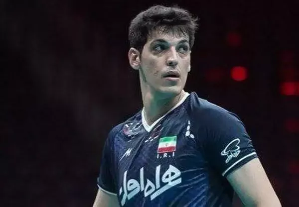 قدردانی پدر مرحوم کاظمی از ابراز همدردی مقام معظم رهبری