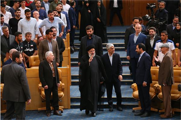 مراسم بدرقه کاروان ورزشی اعزامی به بازی های آسیایی و تقدیر از قهرمانان کشور 31