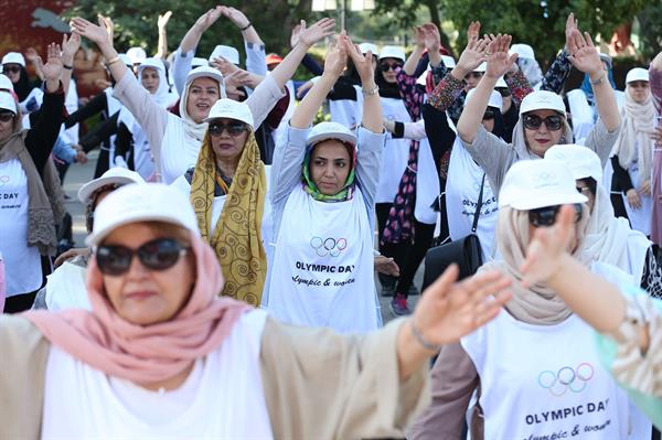 هفته المپیک - دوی روز المپیک بانوان و همایش مادر و کودک 26