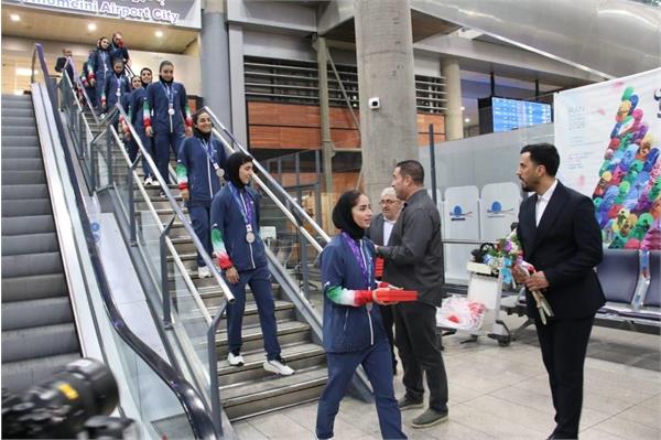 بازی های آسیایی ایچی - ناگویا ؛ تیم های ملی کبدی  و شمشیر بازی بامداد امروز وارد تهران شدند