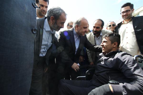 گلریزان جامعه ورزش و جوانان برای کمک به هموطنان سیل زده 13