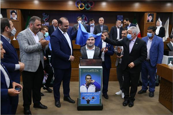 مراسم رونمایی از سردیس قهرمانان ورزش کشور// 40