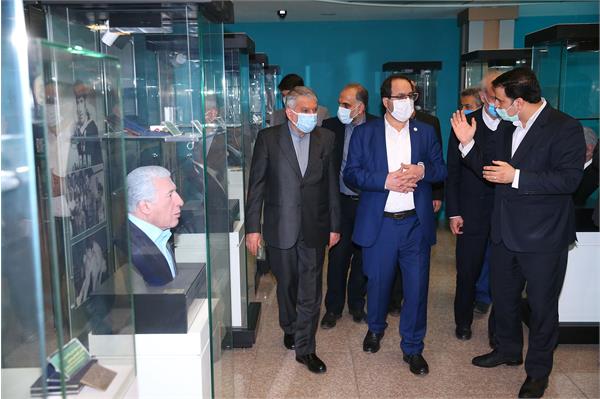 بازدید ریاست دانشگاه تهران از موزه ملی ورزش 2