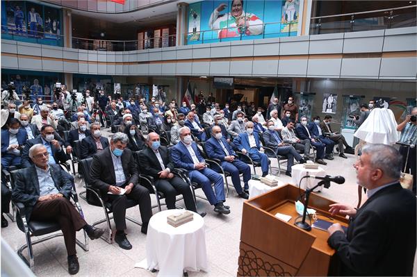 آیین افتتاح تالار مشاهیر ورزش ایران و رونمایی از تندیس قهرمانان ورزش کشور 41