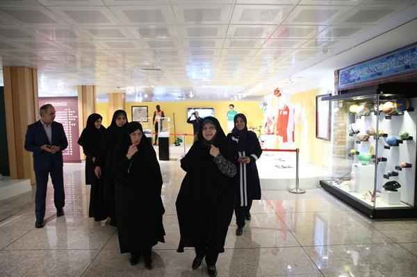 مراسم افتتاحیه دوره سولیداریتی ویژه دانش آموزان با حضور خانم ابتکار  18