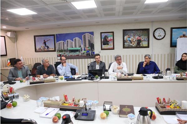 نشست تخصصی دپارتمان علم تمرین با کادر فنی هندبال برگزار شد